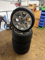BMW E90 Kompletträder (5x120)  guter Zustand