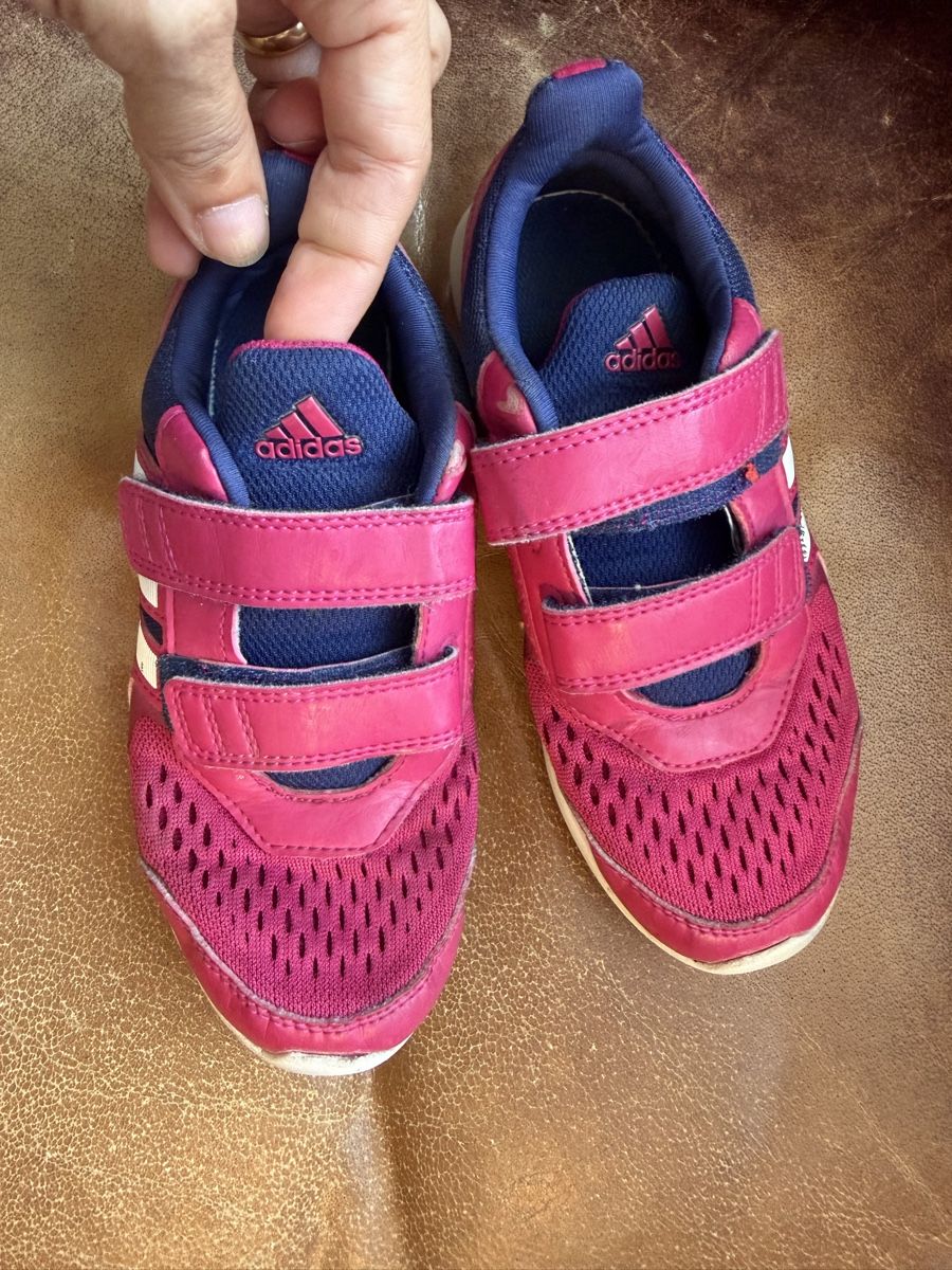 Adidas Scarpe per ragazzi: Adidas Sneakers Turnschuhe  – Usato da Obfelden venduto da tan_9lj9 1
