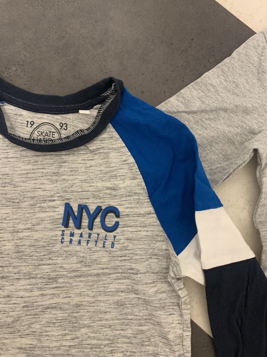 Maglioni & Felpe: Zwei Langarmshirts – Usato da Luzern venduto da Boudin03 1