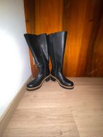 Neue kuschlige Stiefel für Herbst