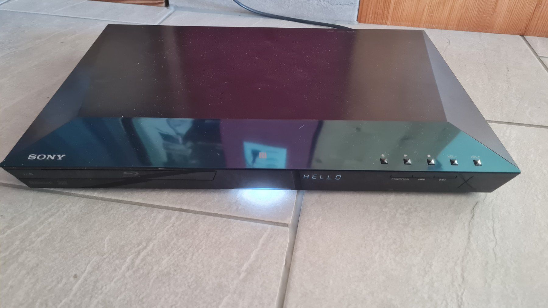 Sony Heimkino: Sony / BDV-E4100 / Blu-ray Player / DVD Player / Heimkino – Gebraucht aus Safenwil von Husqi2000 2