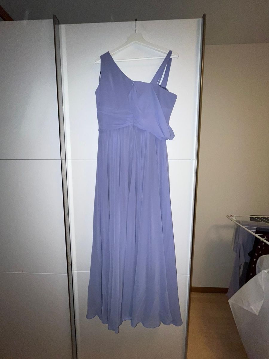 Kleider: Elegantes Abendkleid, Gr. 44, Lila – Neu und originalverpackt aus Rudolfstetten von Lisa.1989 1