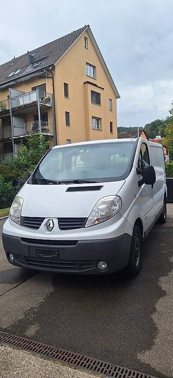 Véhicules utilitaires: Renault Trafic dCi115 – D'occasion à Luzern par kla_sn22 1