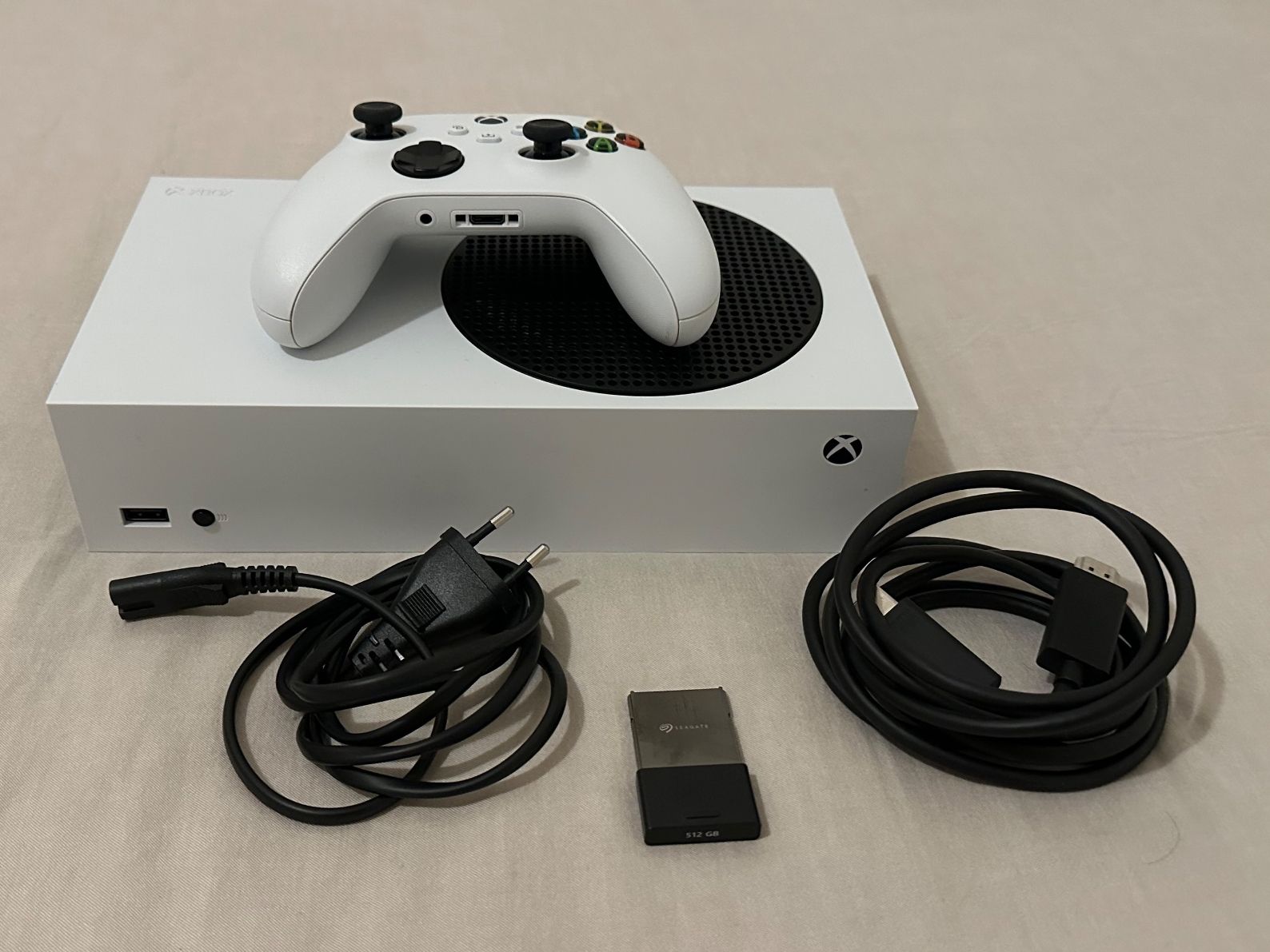 Microsoft Console: Xbox Series S + 512 GB Seagate Speichererweiterung – Usato da Winterthur venduto da adr_9cpb