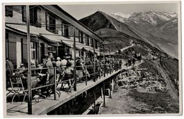 Brienzer Rothorn, Hotelterrasse belebt, gelaufen um 1940