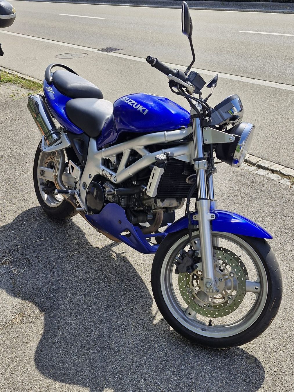 Suzuki Strada: Suzuki SV650 – Difettoso da Schwellbrunn venduto da ueli.l95