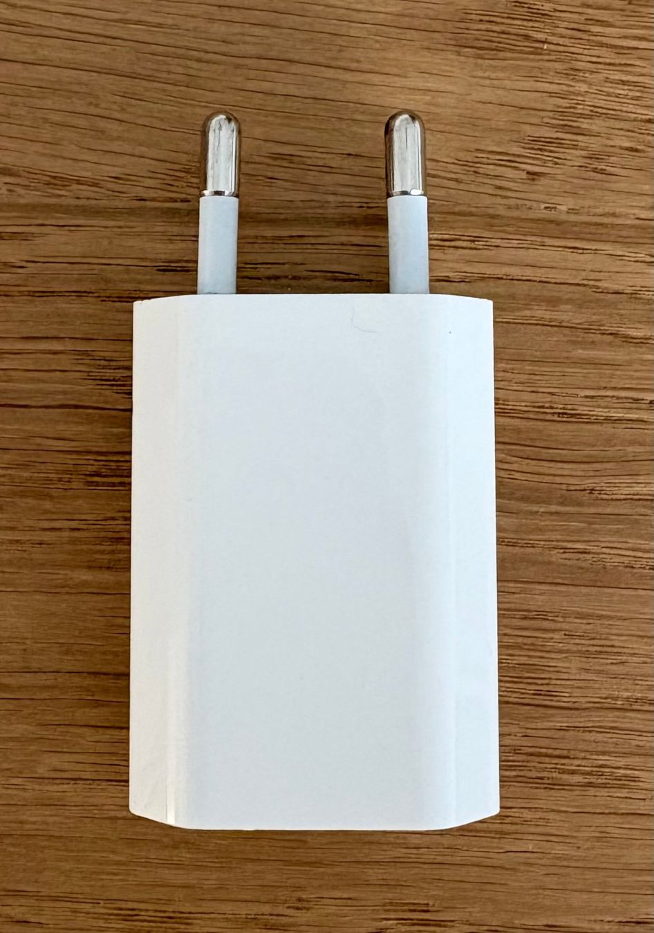 Apple Laufwerke & Adapter: Apple USB Ladeadapter 5 W | Neuwertig – Neu (gemäss Beschreibung) aus Zürich von Gaikokujin 1