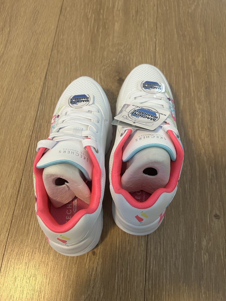 Skechers Schuhe für Mädchen: Neue Mädchen Sneakers Skechers Gr. 35 – Neu und originalverpackt aus Oerlingen von Xavina 2