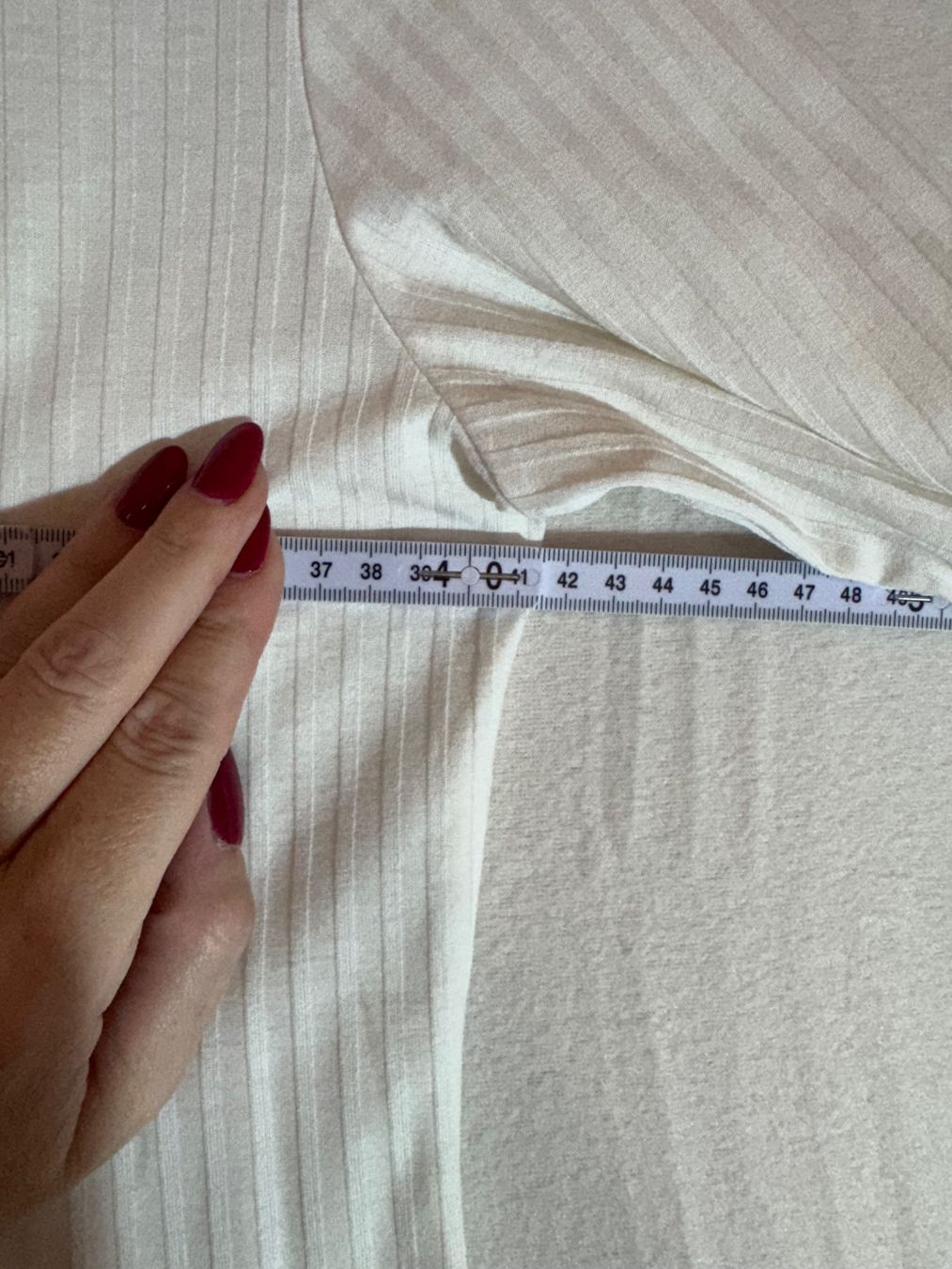 Maglioni & Felpe: Leichter weisser Pullover – Usato da Grosswangen venduto da second_hand_dress 4