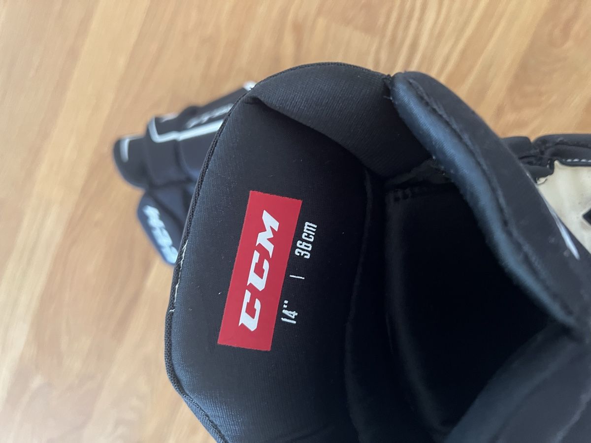 Ccm Altri accessori da uomo: CCM Eishockeyhandschuhe – Usato da Grenchen venduto da nic_87y9 4