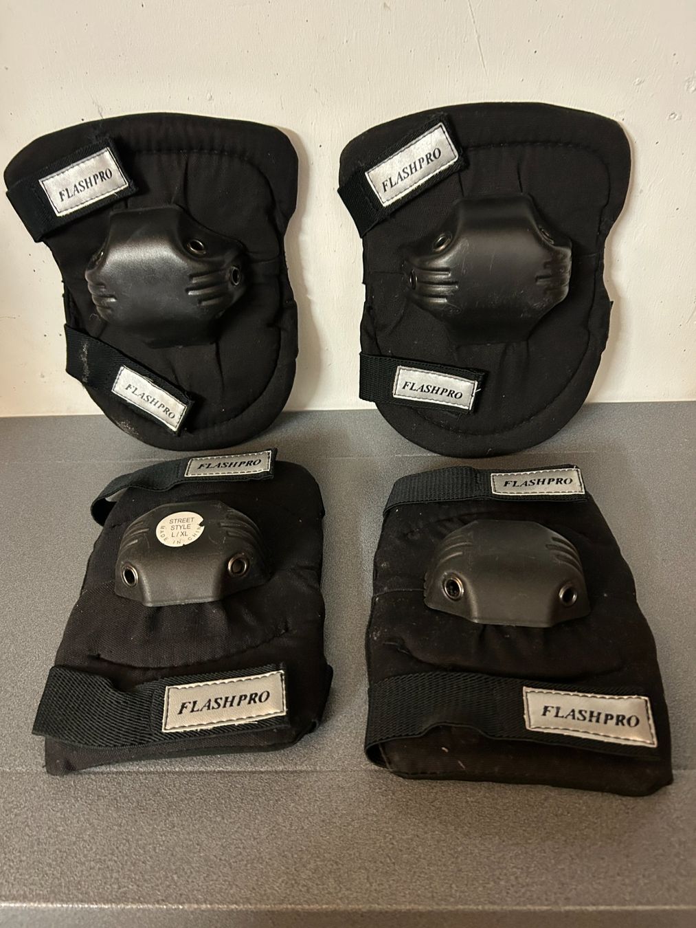 Protezioni & Imbottiture: FlashPro Inlineskate-Protektoren-Set (Rollerblade) – Usato da Küsnacht ZH venduto da filo_fila8700