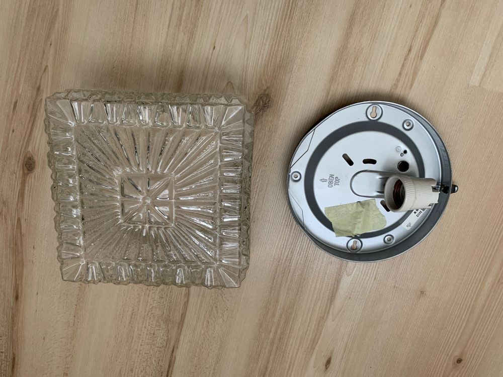 Deckenlampe E27 Fassung 1