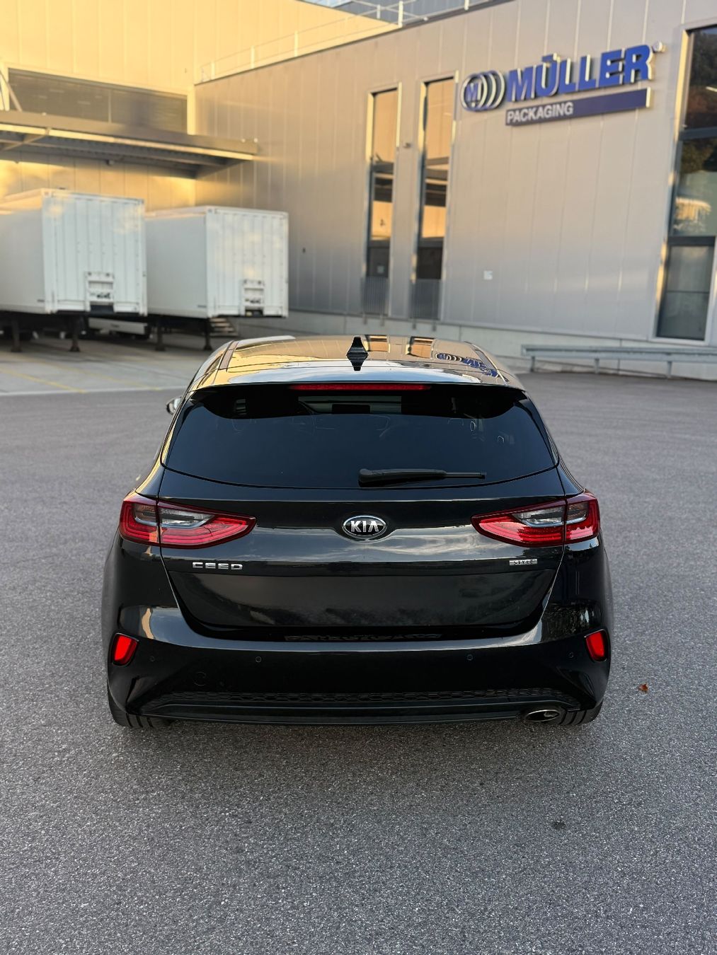 Kia Autos: Kia Ceed 1.6CRDI DCT – Gebraucht aus Münchenstein von sam_gwm9 1
