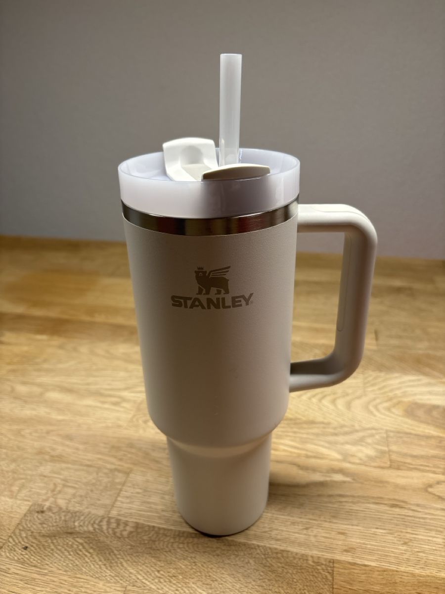 Stanley Borracce & Thermos: Stanley 1913 Quencher H2.0 FlowState 1.18l – Usato da Birr venduto da Brigitte73