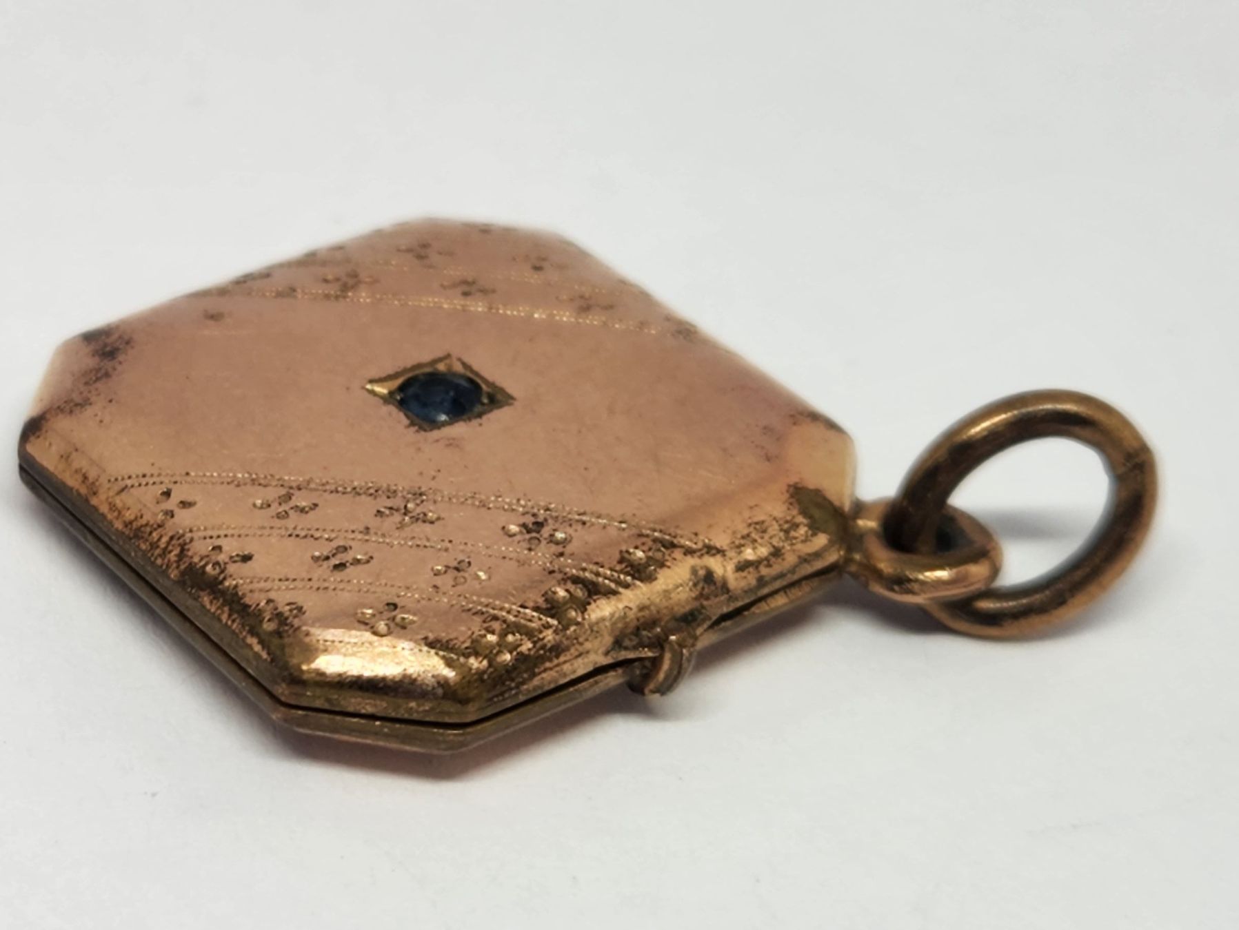 Anhänger: Goldmedaillon mit blauem Saphir immitat- Geschenkidee Locket – Gebraucht aus St. Gallen von GIULESGG 7
