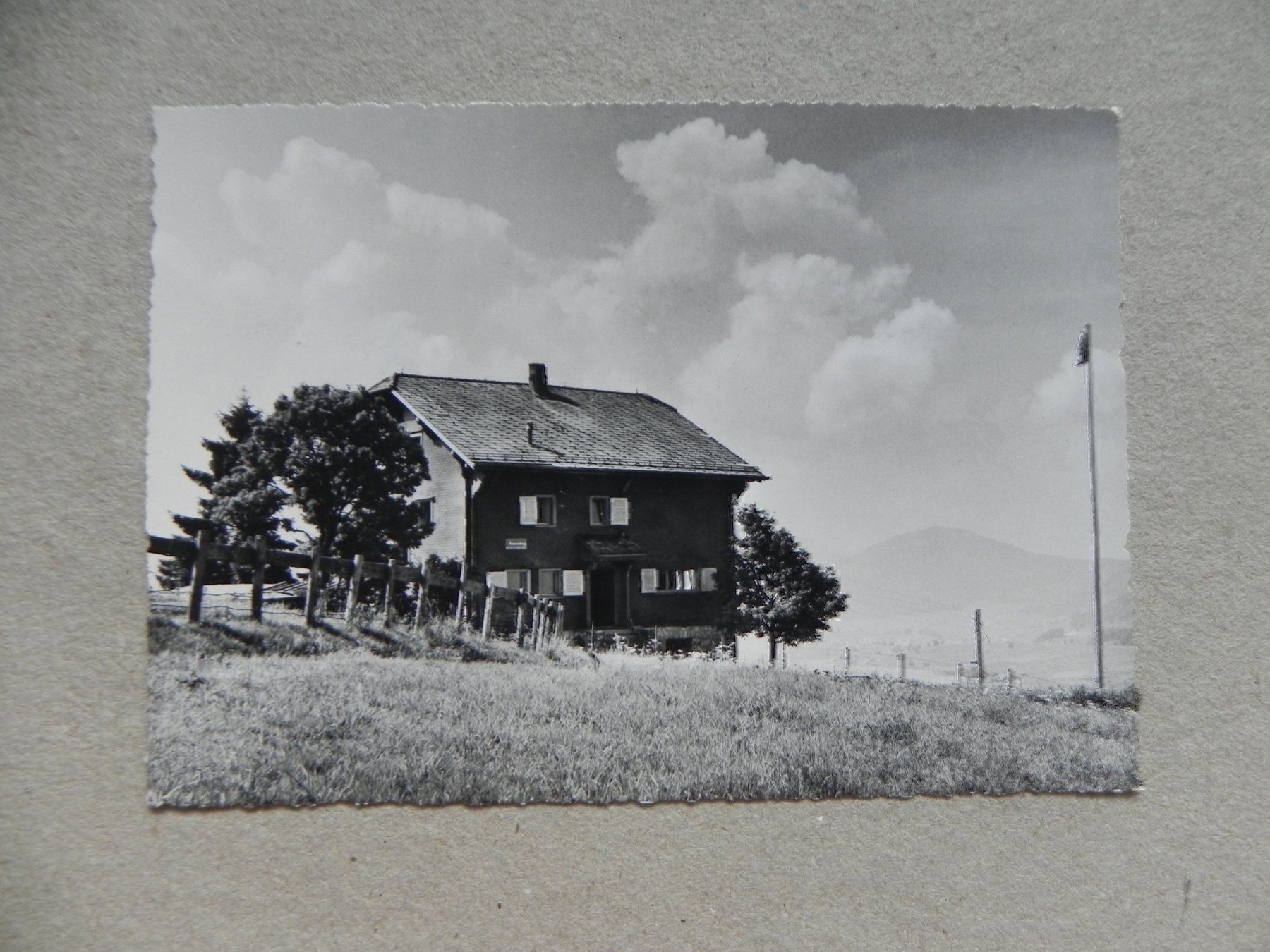Cartoline postali: Ansichtskarte Etzel SZ Sonnenberg 1986 – Usato da Siebnen venduto da krimsie