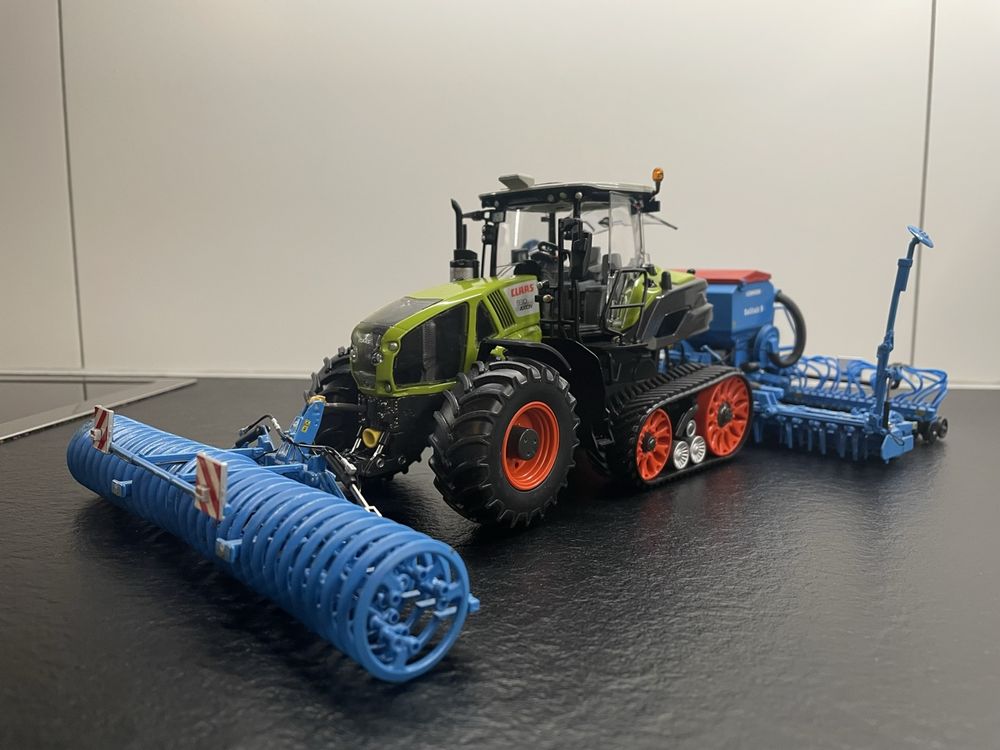 Claas axion 930 chenilles Wiking 1:32 et Lemken (Gebraucht) in Vionnaz ...