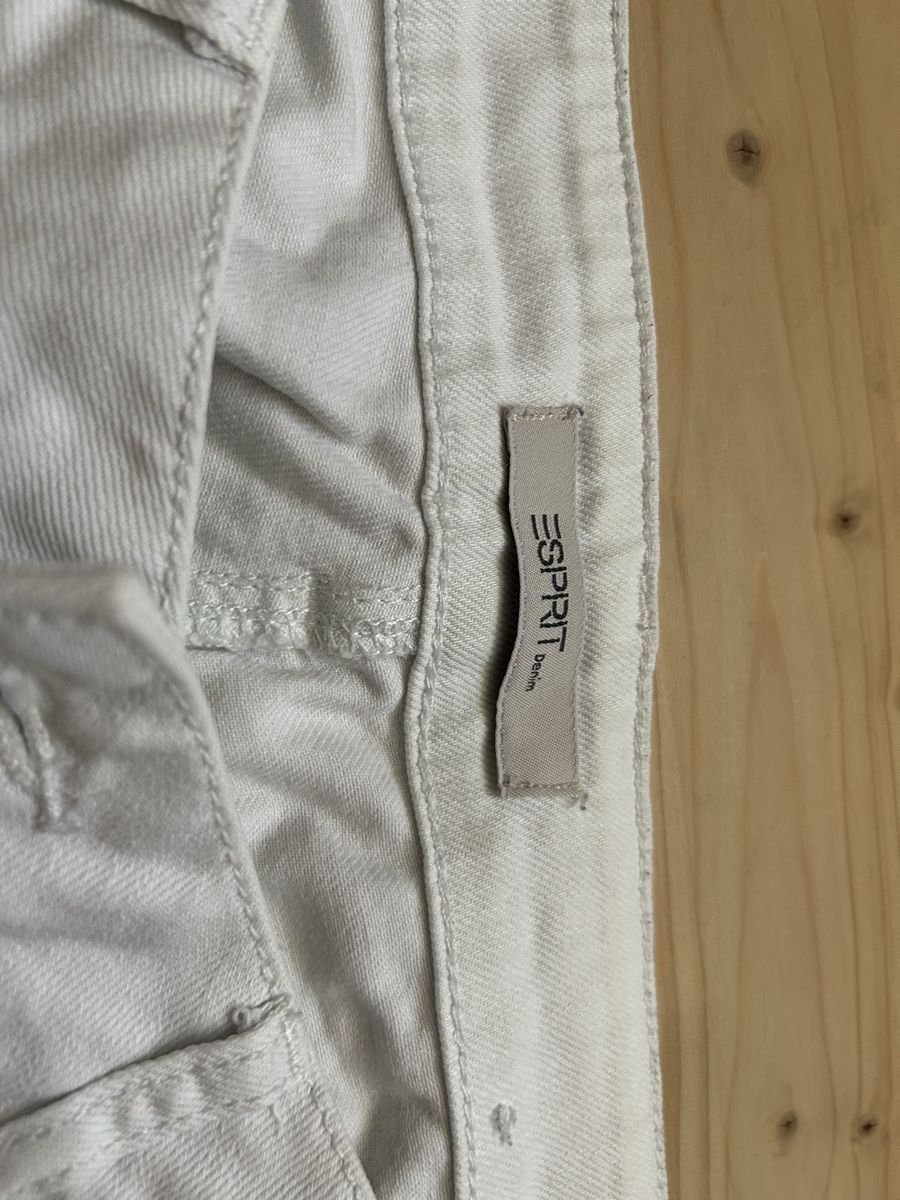 Jeans: esprit kurze hose gr 39 – D'occasion à Zürich par 11Zitronenfalter 1