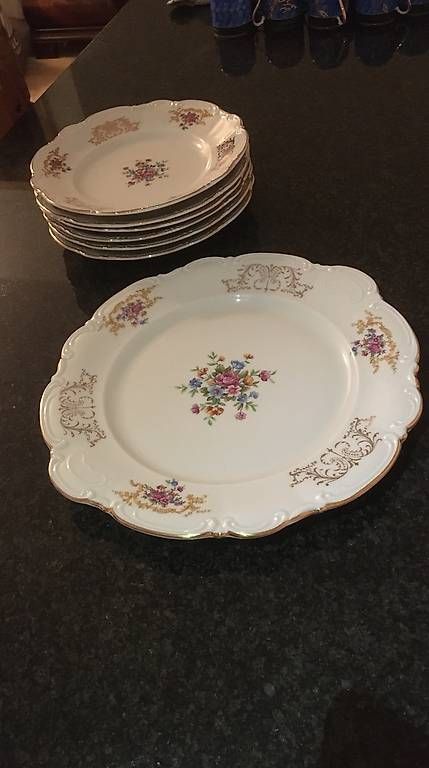 Set di piatti: Piatti vintage  – Usato da Losone venduto da giu_2dtr 4
