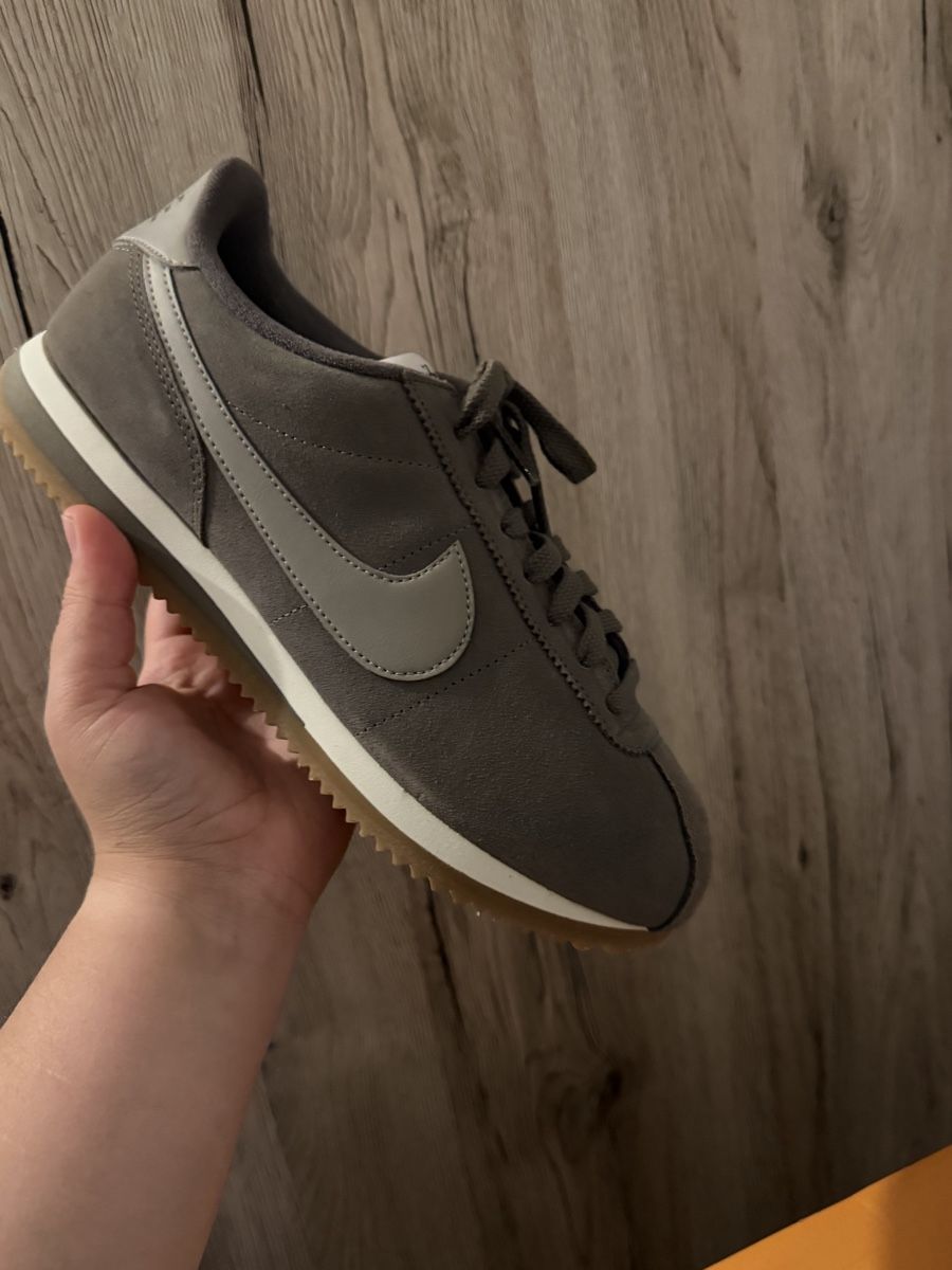 Chaussures hommes: Nike Cortez Suede  – Neuf avec emballage d'origine à Genève par tre_pr6f 2