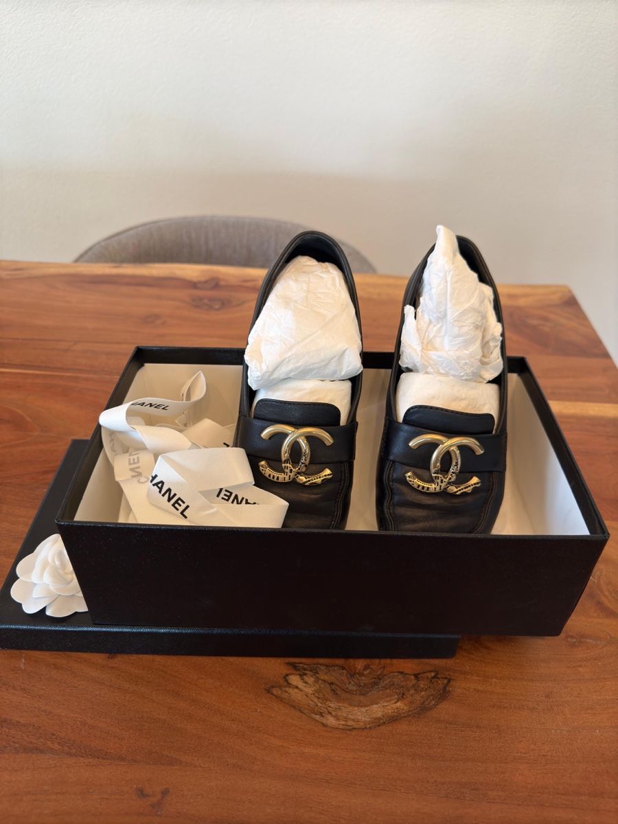 Chanel Scarpe da donna: Chanel Leder Mokassin – Usato da Pfäffikon ZH venduto da C.Cs 1