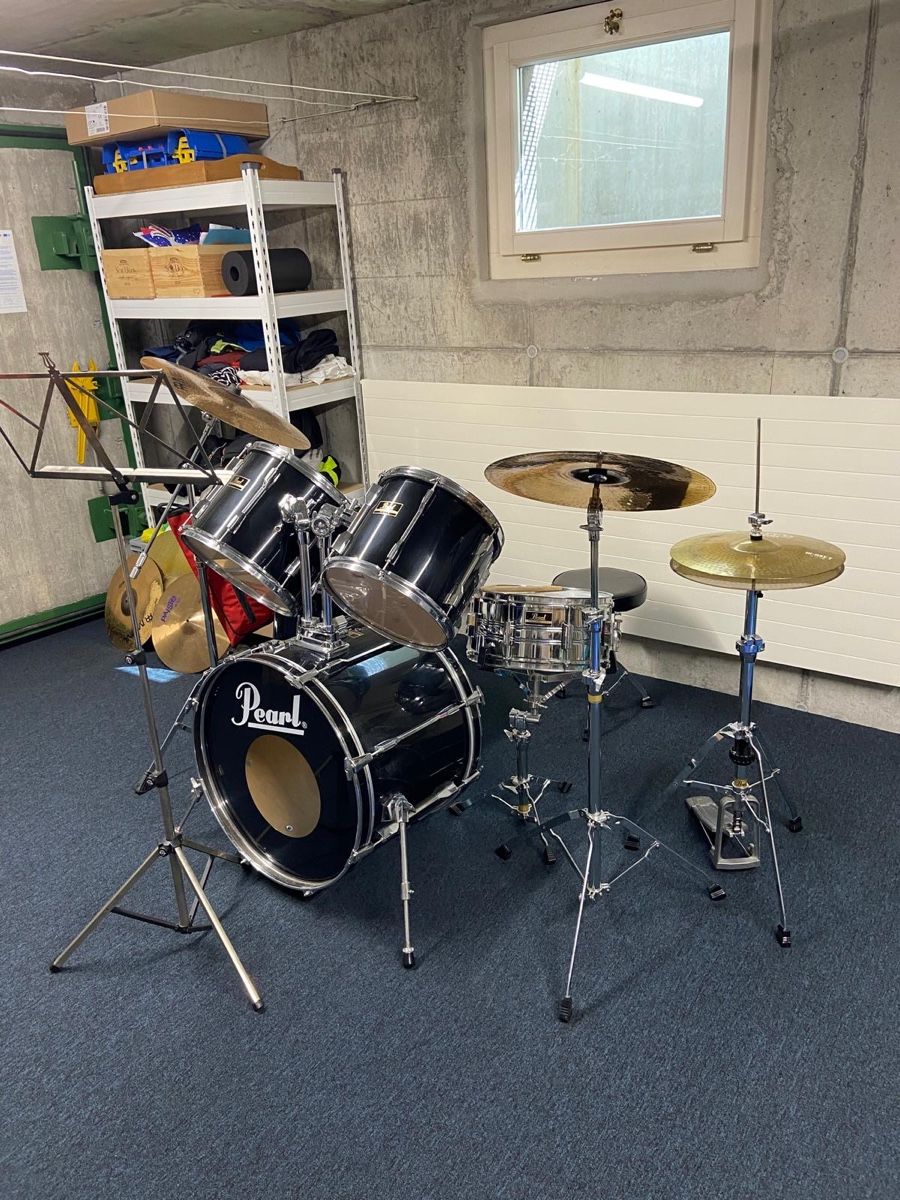 Strumenti musicali: Schlagzeug Pearl – Usato da Seon venduto da Dario_14