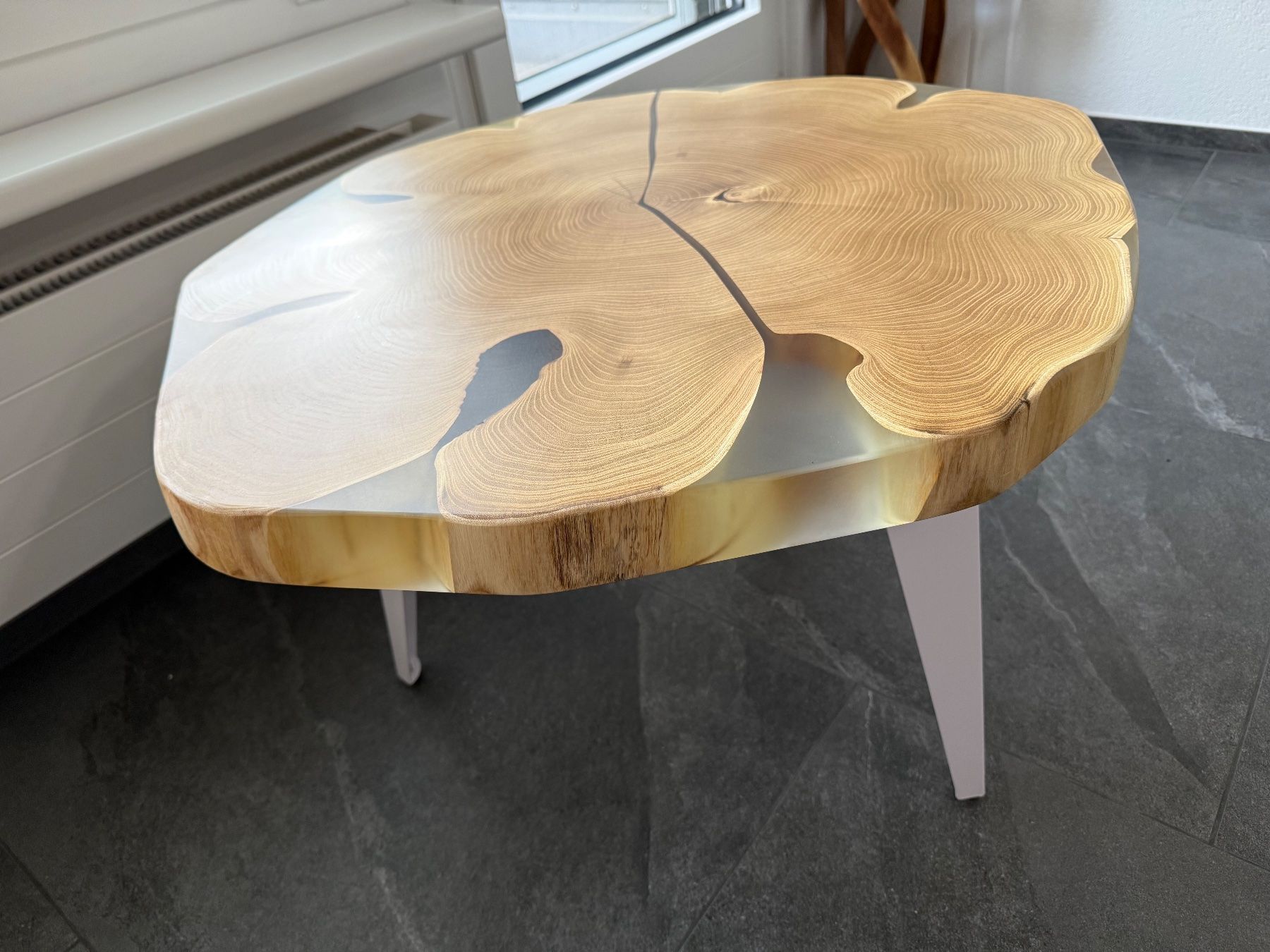 Tavoli: Couchtisch Epoxydharz – Nuovo e nell'imballaggio originale da amriswil venduto da danihgt 2