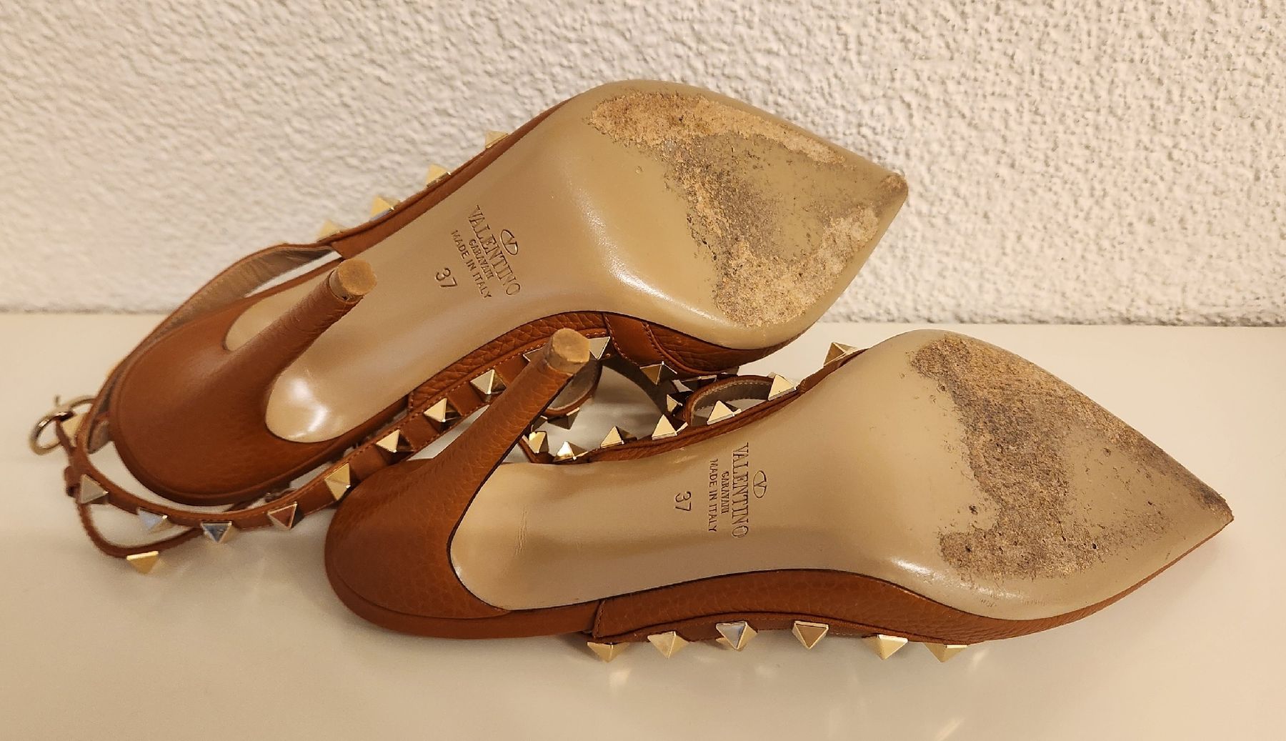 Valentino Damenschuhe: Valentino Garavani Rockstud Gr. 37 – Gebraucht aus Wollerau von CH8832 3