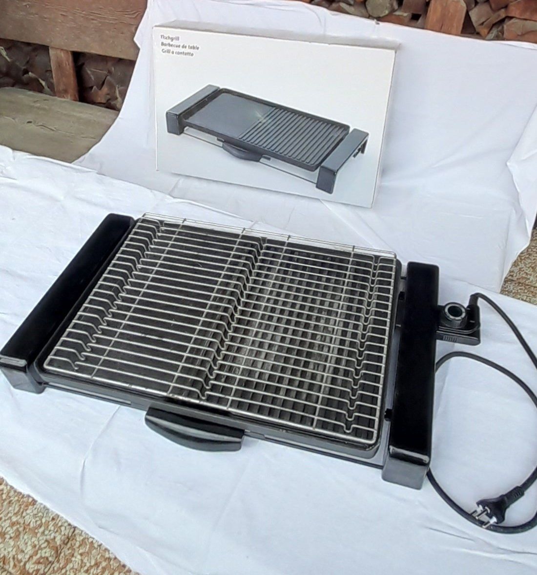 Grills: Tischgrill – Gebraucht aus Davos Frauenkirch von bib_8pq5 8