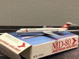 Austrian MD-80 Schabak Model Flugzeug 1:600