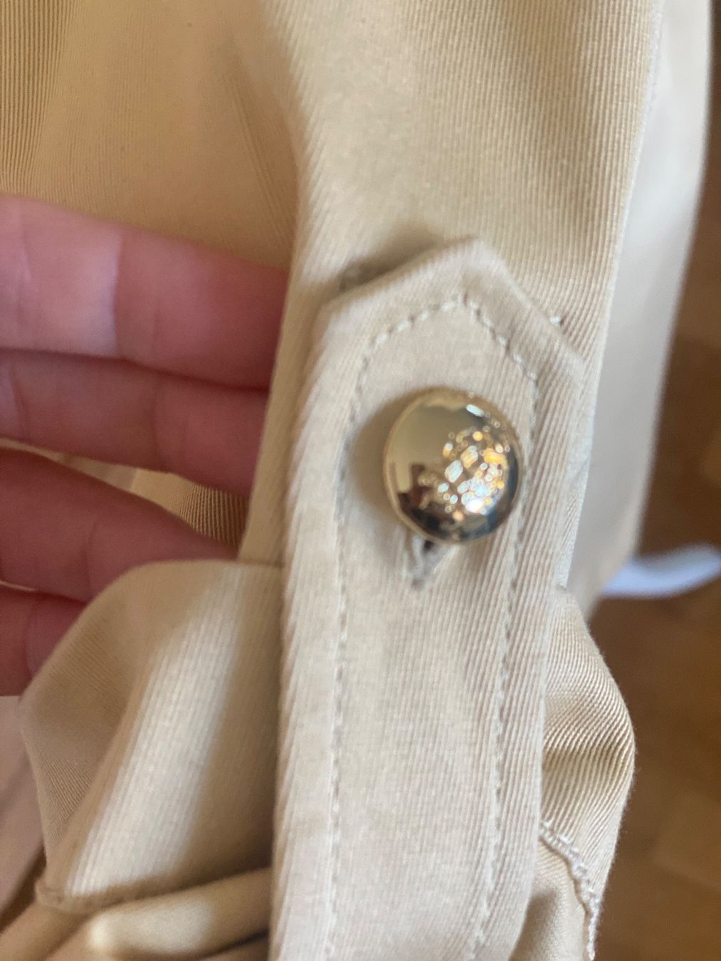 Cappotti: Emilio Pucci Trenchcoat – Usato da Uster venduto da Charis5 5