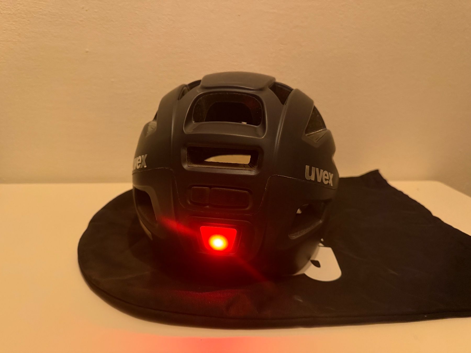 Uvex Helme: Uvex Variomatic Velohelm – Neu (gemäss Beschreibung) aus Wangen SZ von ca018 3