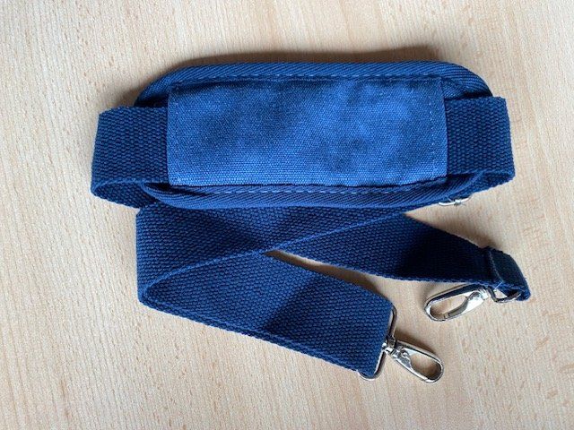 Borse: Blaue Weekender Reisetasche, neu – Nuovo (secondo la descrizione) da Ergisch venduto da July64 3
