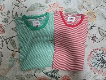Tommy Jeans T Shirts GR M