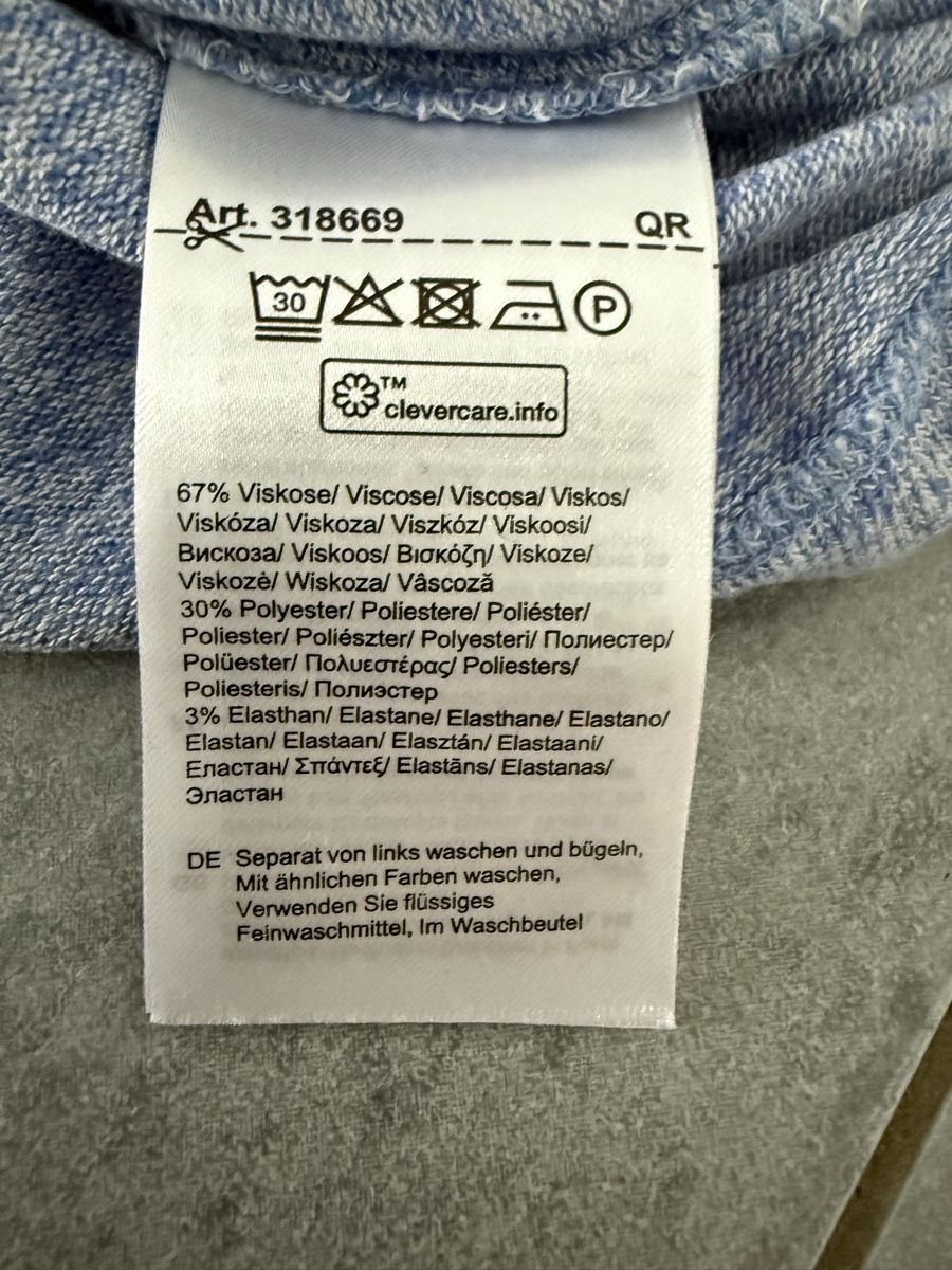 Pulls & Sweat-shirts: Street One Pullover Farbe hellblau Grösse 40 – D'occasion à Bassersdorf par Agipsi 3