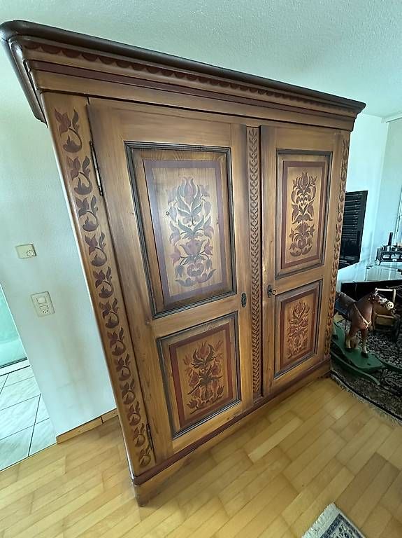 Armadi: Bauernschrank / Puureschrank – Usato da Winkel venduto da Chaefer69 1