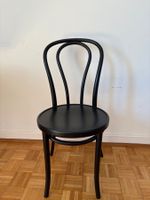4 schwarze Bistro-/Bugholzstühle