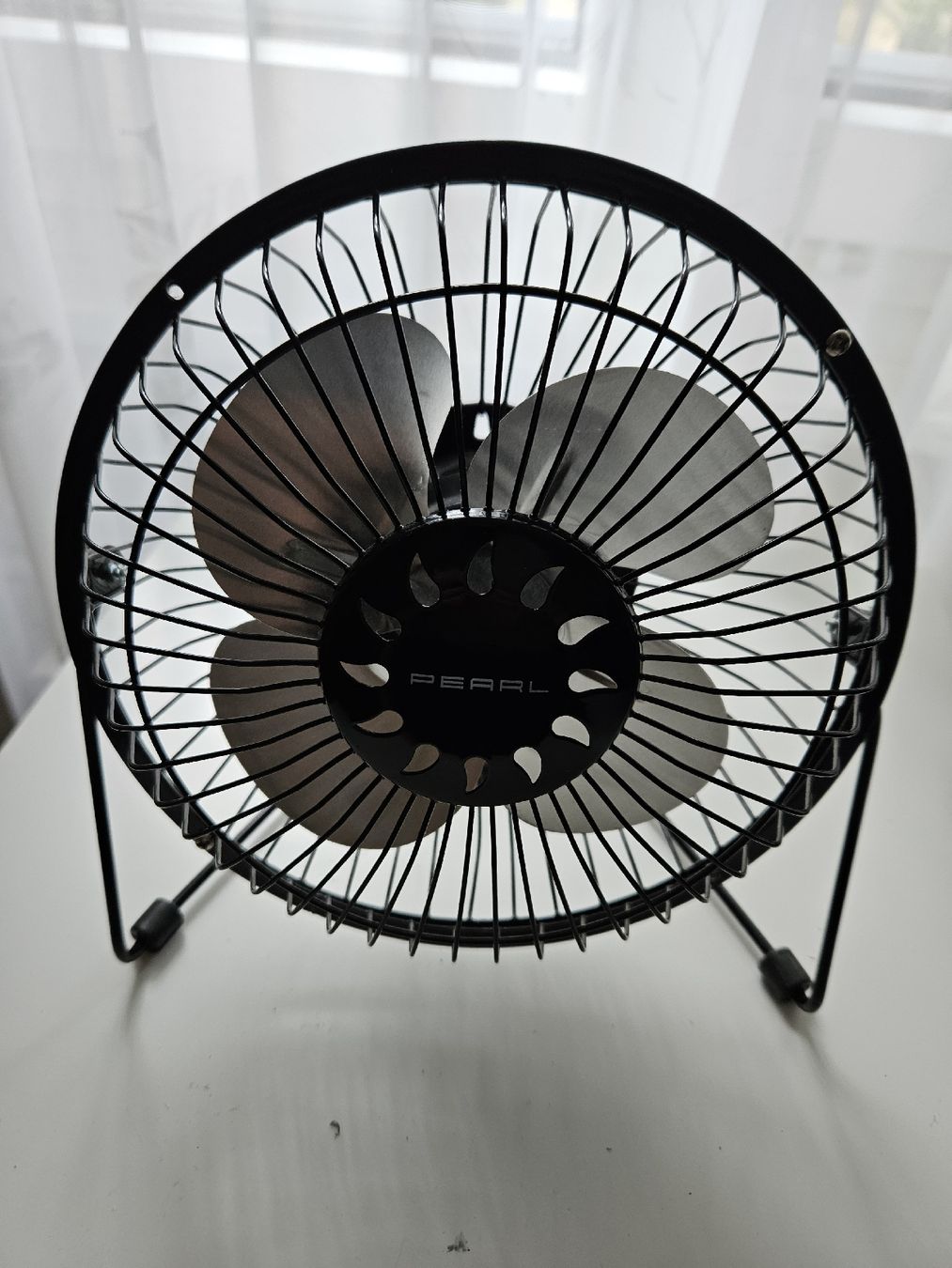 Ventilatori: Mini Tischventilator Pearl – Usato da Horgen venduto da Modena0
