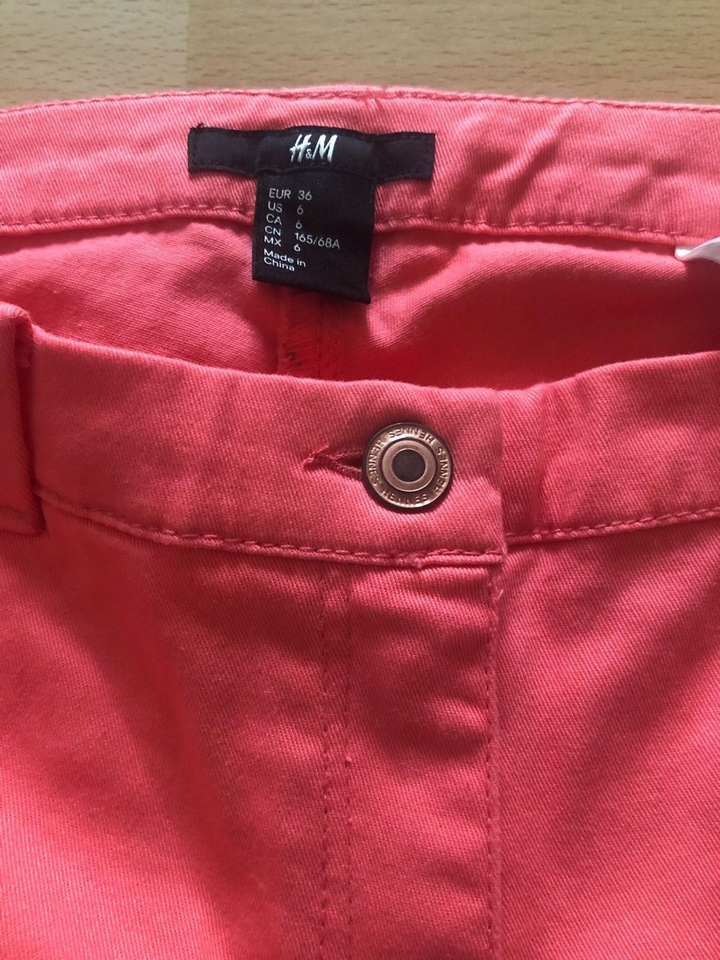 H&M Pantaloni: Rosa Hose – Usato da Gamprin venduto da Minabal