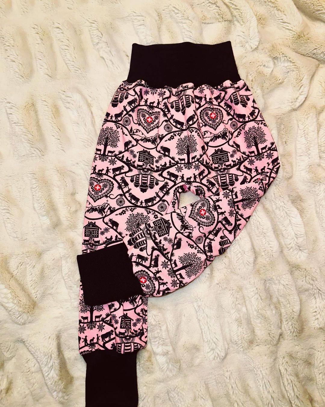 Pantaloni: Pumphose Scherenschnitt pink 80/86 – Nuovo (secondo la descrizione) da Attiswil venduto da Velvet81 2