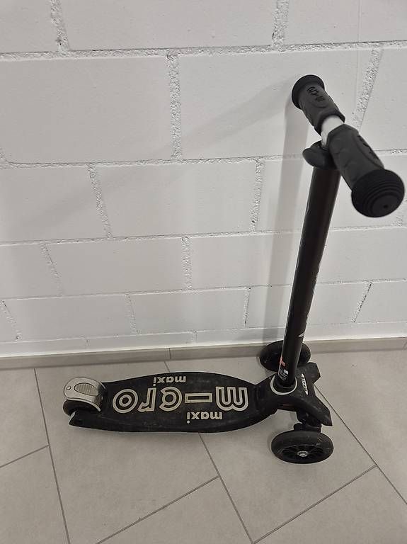 Kickboard: Trotti Micro Maxi – D'occasion à Pfäffikon ZH par Cro