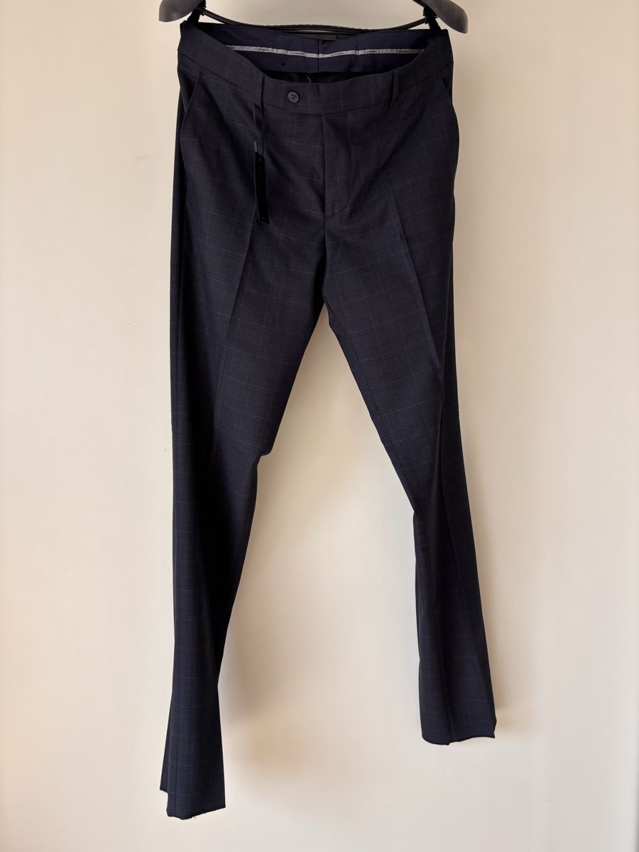 Pantaloni: Men's Dark Blue Checked Dress Pants – Nuovo (secondo la descrizione) da Zürich venduto da Grothschild 1
