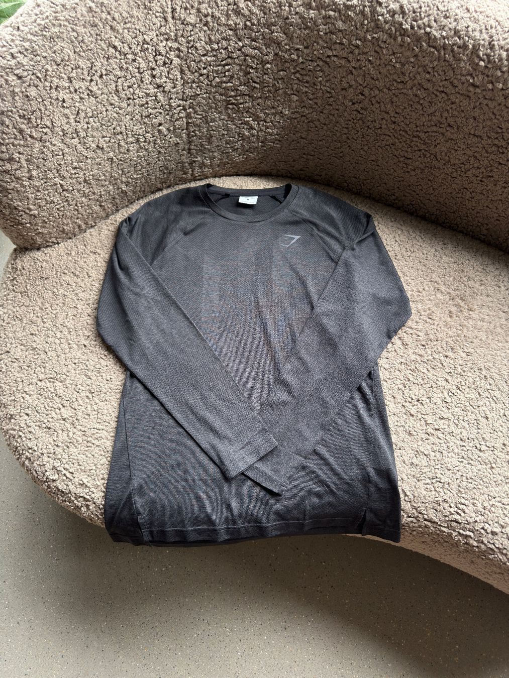 Gymshark T-shirt: Gymshark | Langarmshirt – Nuovo (secondo la descrizione) da Horgen venduto da onur_5 2