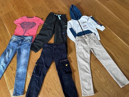 T-shirts,Hosen, Hoodies Gr122/128, zT NEU Top Zustand