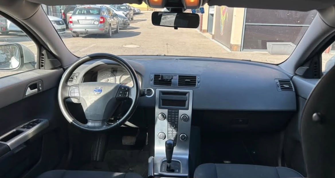Volvo Automobili: Volvo V50 2.0D   AB MFK! – Usato da Fehraltorf venduto da bri_m65j 5