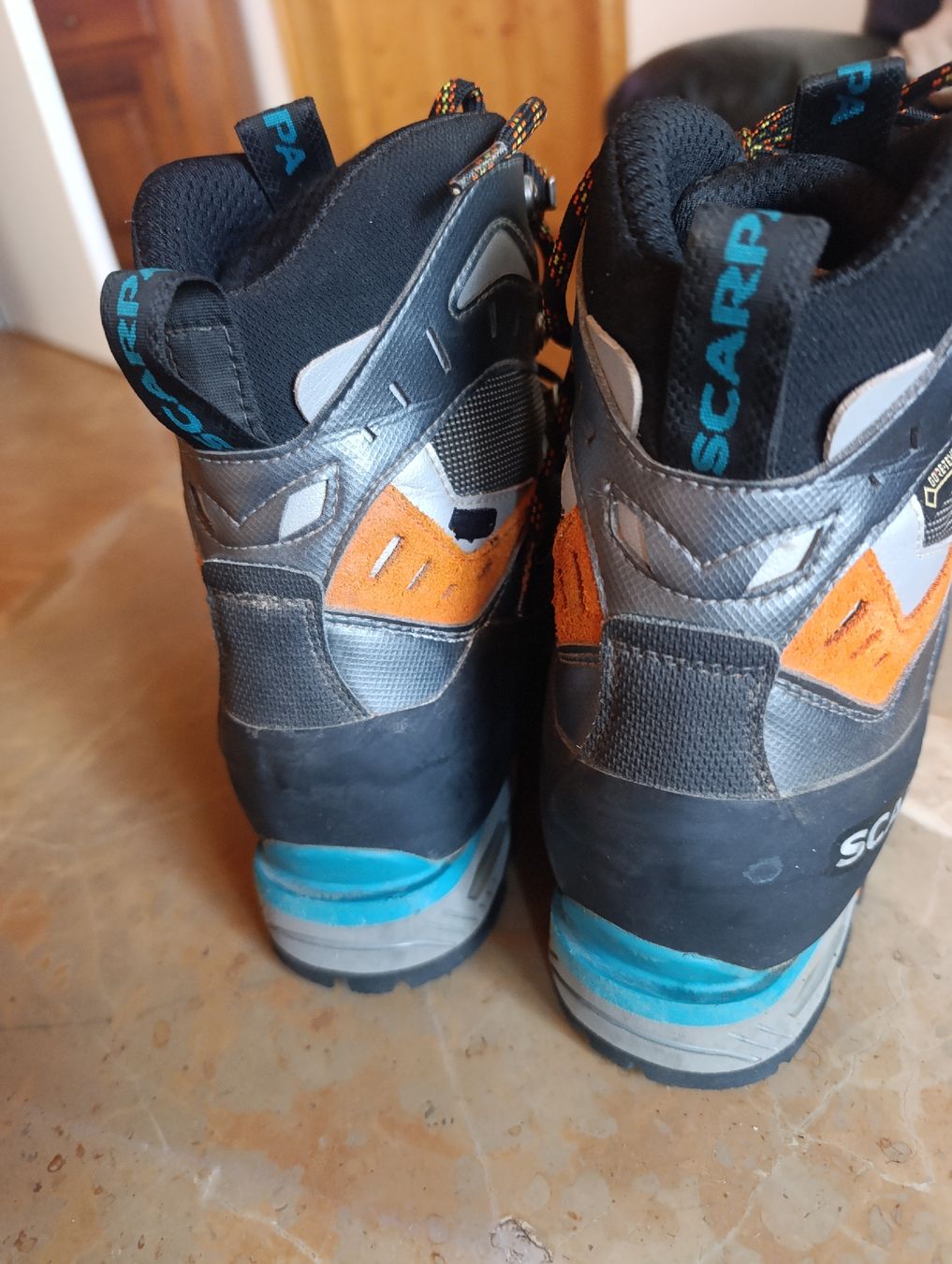 Scarpa Chaussures hommes: scarpa Berg Schuhe Grösse 40 – D'occasion à Oberarth par sil_9dfs 4