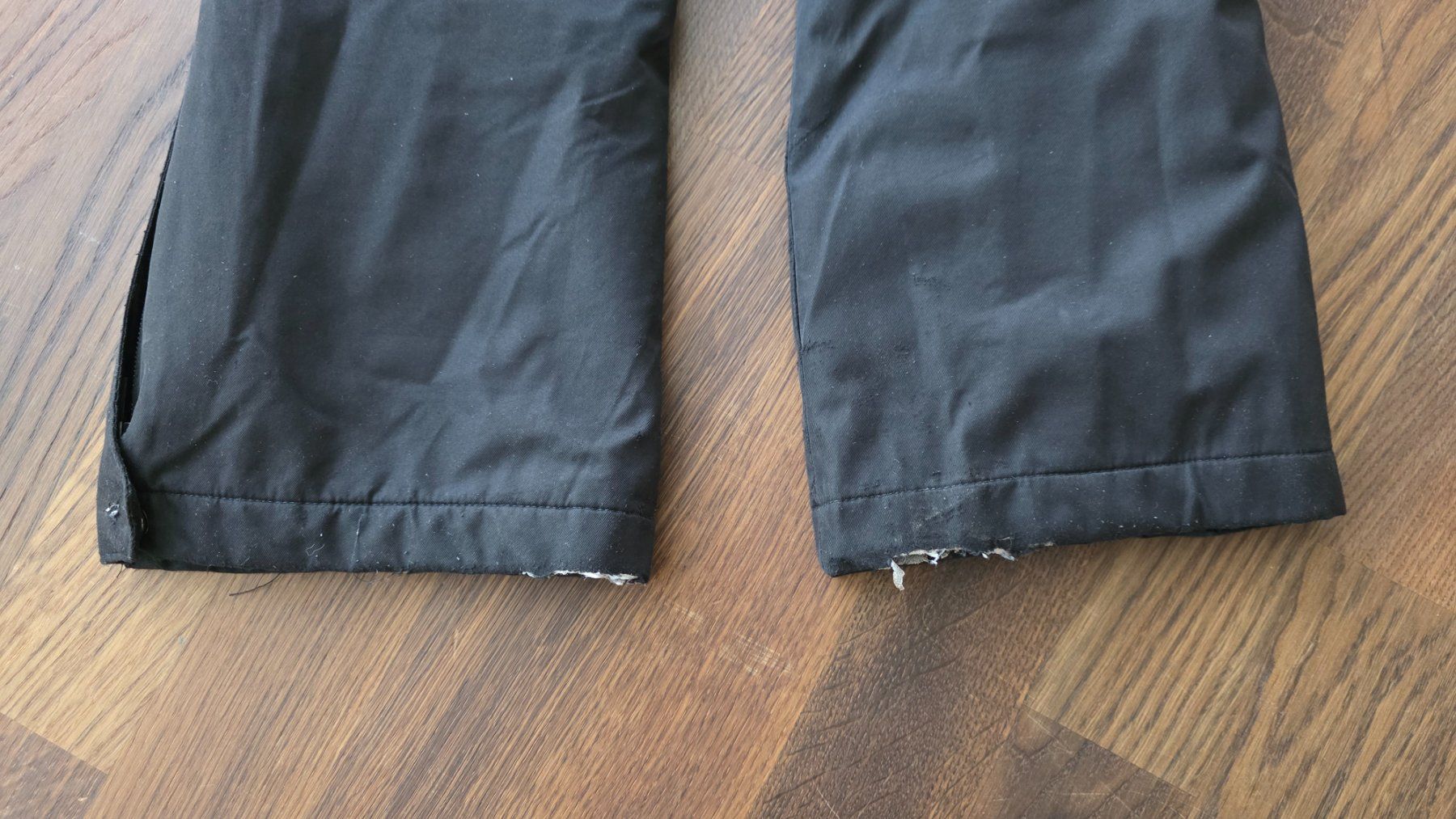 CMP Pantaloni: CMP Skihose schwarz mit Trägern Grösse 110 – Usato da Zug venduto da bandita87 1