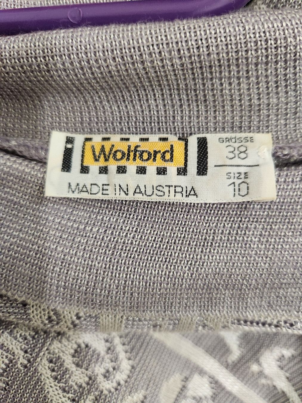 Maglioni & Felpe: Pull en maille Wolford gris blanc taille 38  – Usato da Niedergösgen venduto da Eva2410 2