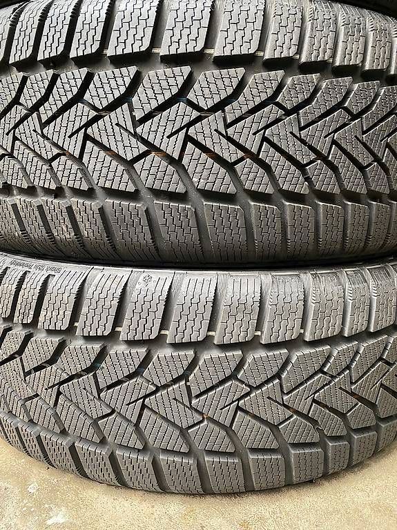Uniroyal Pneumatici & Ruote complete: 215/50/18 Winterreifen – Usato da Augst BL venduto da Connect.AHME. 1