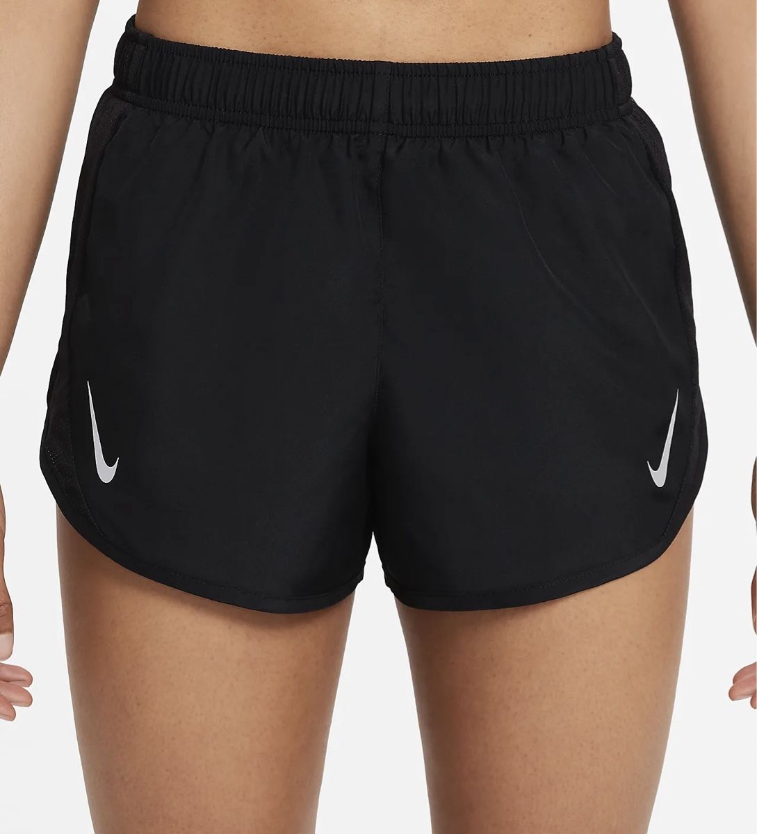 Nike Pantaloni: Nike Shorts – Nuovo (secondo la descrizione) da Trimstein venduto da ath. 1